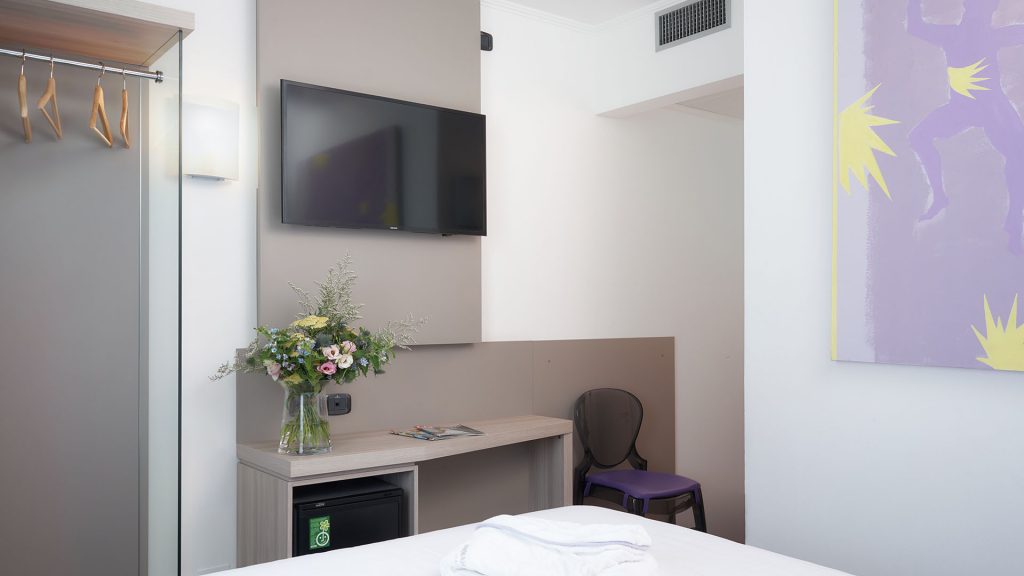 omniahotel-camera-singola-superior-room-new-3